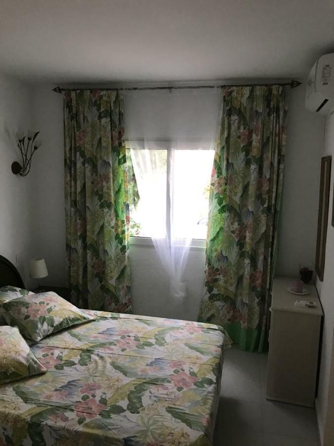 Oasis Paradise دينايا المظهر الخارجي الصورة