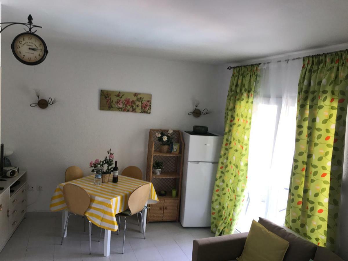 Oasis Paradise دينايا المظهر الخارجي الصورة