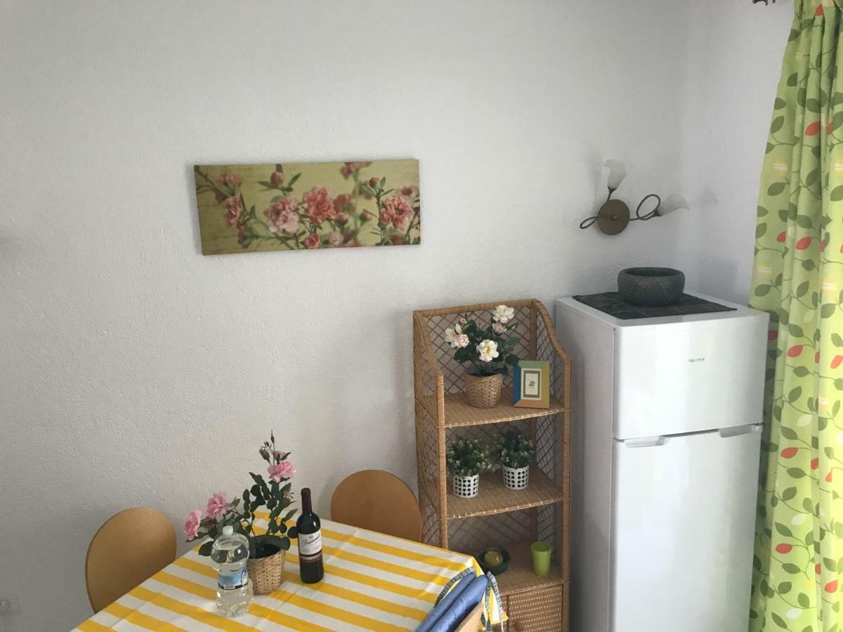 Oasis Paradise دينايا المظهر الخارجي الصورة